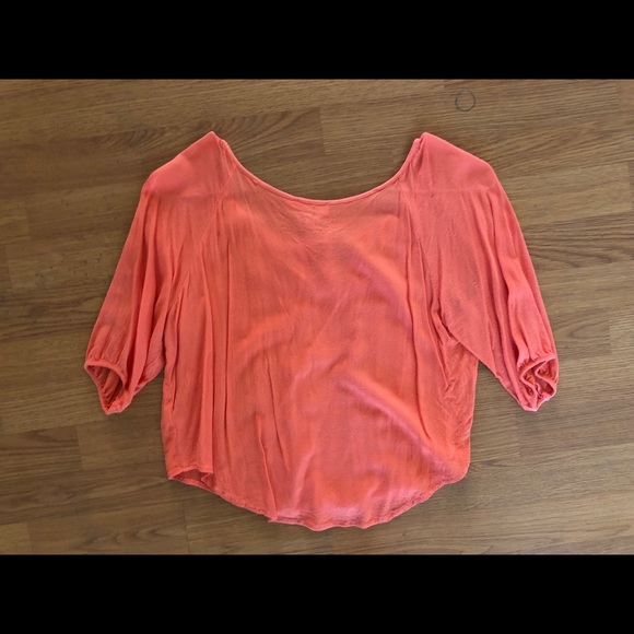Elodie Coral Quarter-sleeved Blouse - Picture 4 of 6